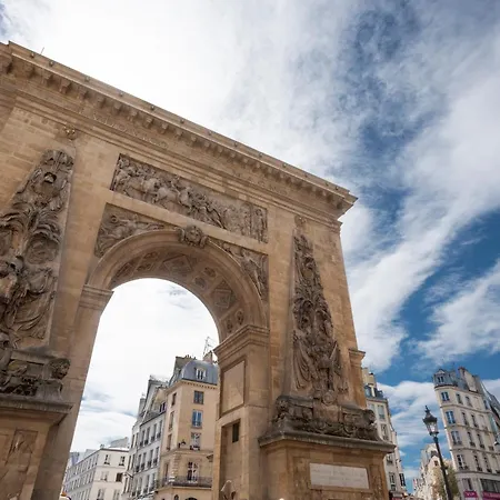Holidaysinparis - Bonne Nouvelle * Paryż
