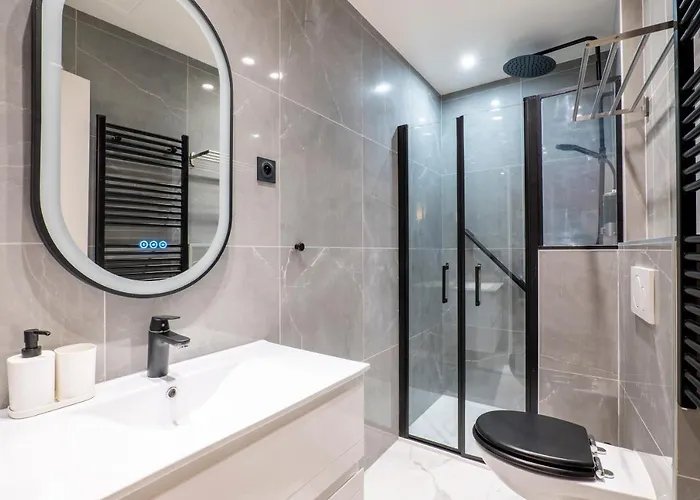 Holidaysinparis - Bonne Nouvelle * Paris